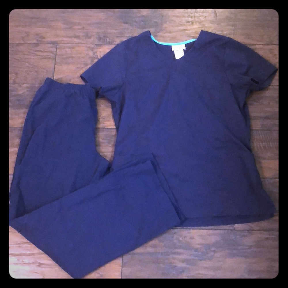 Navy scrub set